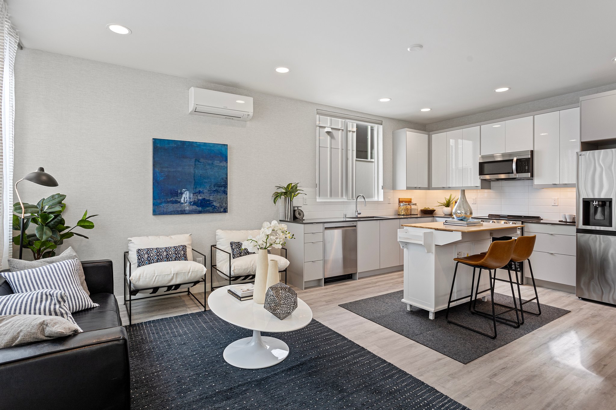 Kitchen with Seating