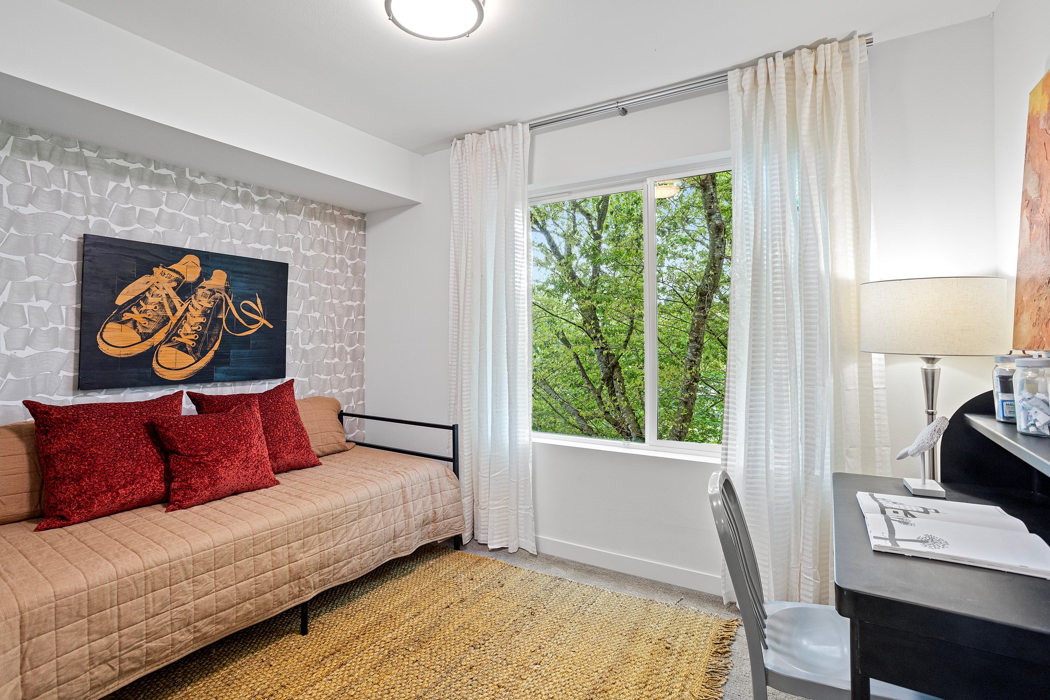 Office/Guest Room